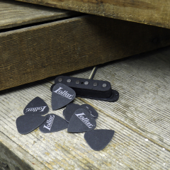 Vintage Forbon Picks